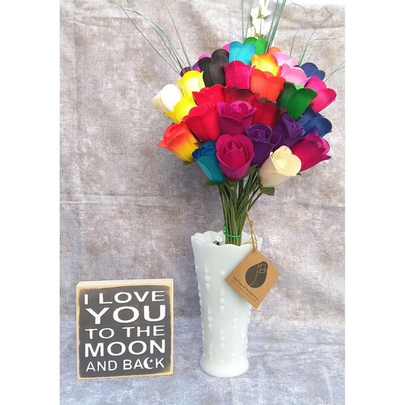 32 Assorted Half Open Bud Wooden Rose Bouquet. The Original Wooden Rose - Picture 2 of 9